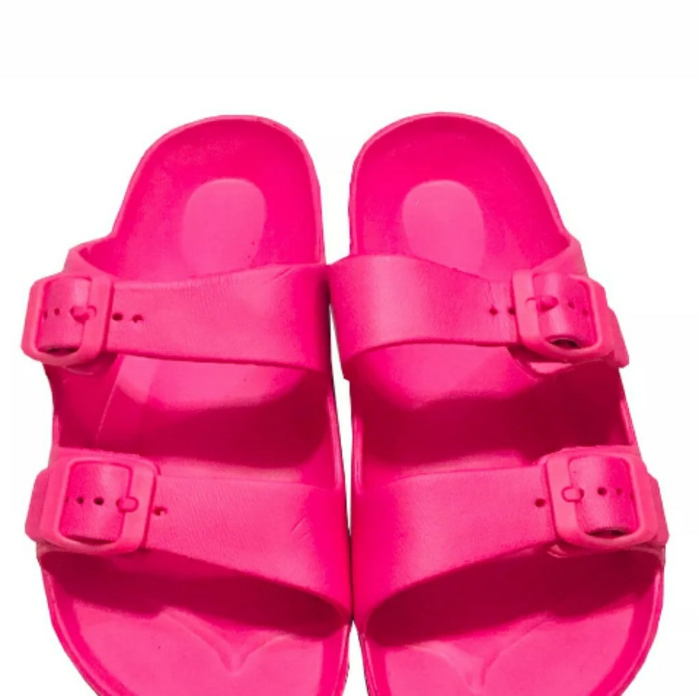 Shoes - Picture 4 of 4